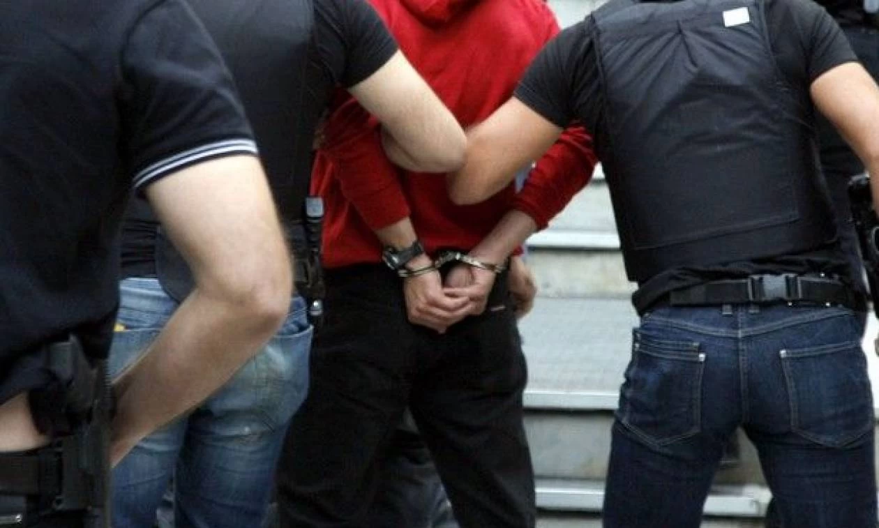 Ρόδος: Χειροπέδες σε μπράβους της νύχτας – Συλλήψεις μετά από αστυνομική επιχείρηση